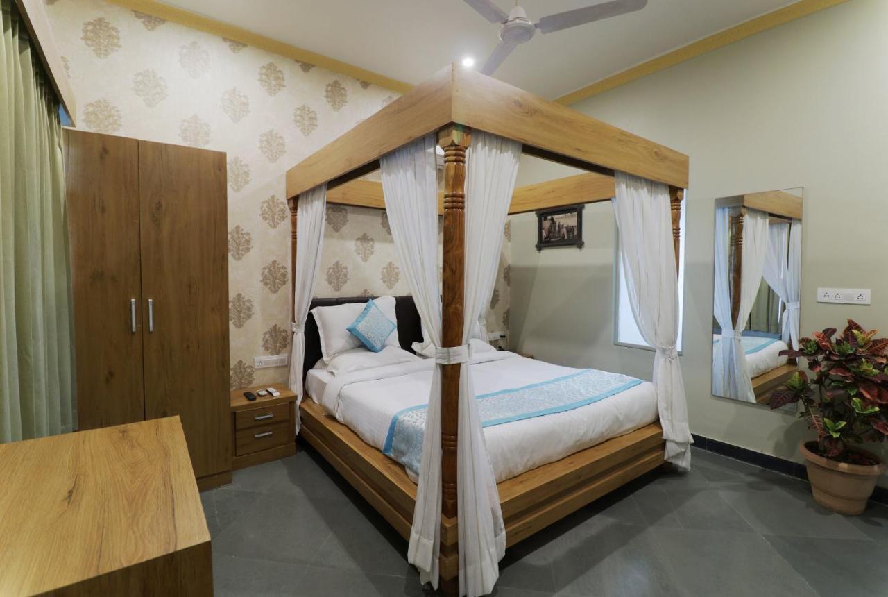 Keshav Resort Udaipur Exterior foto