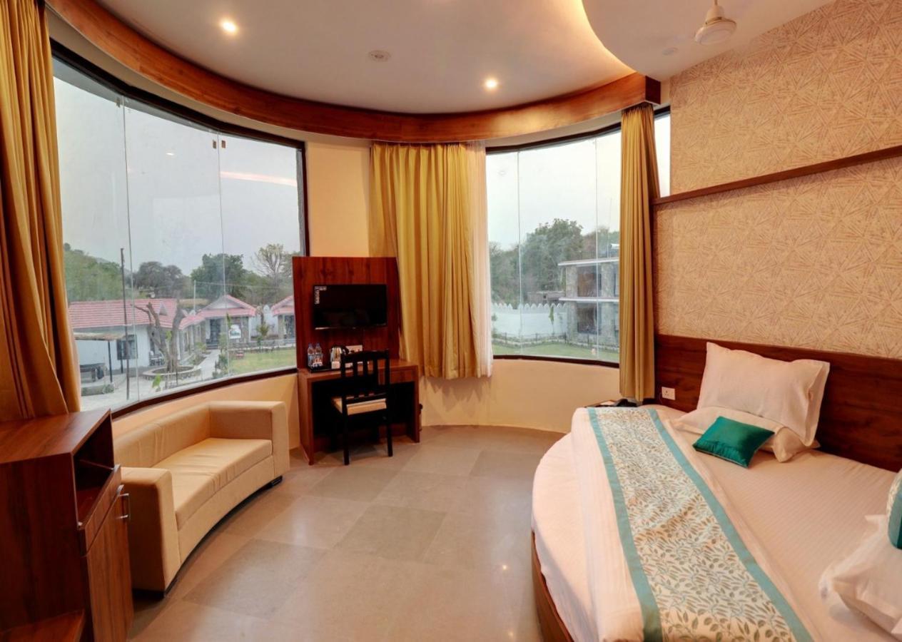 Keshav Resort Udaipur Exterior foto