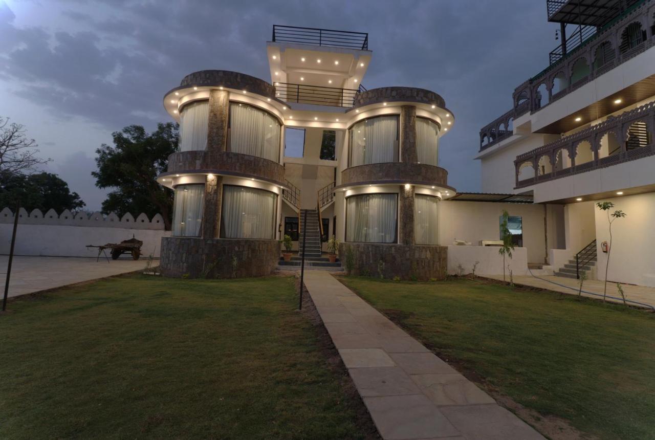 Keshav Resort Udaipur Exterior foto