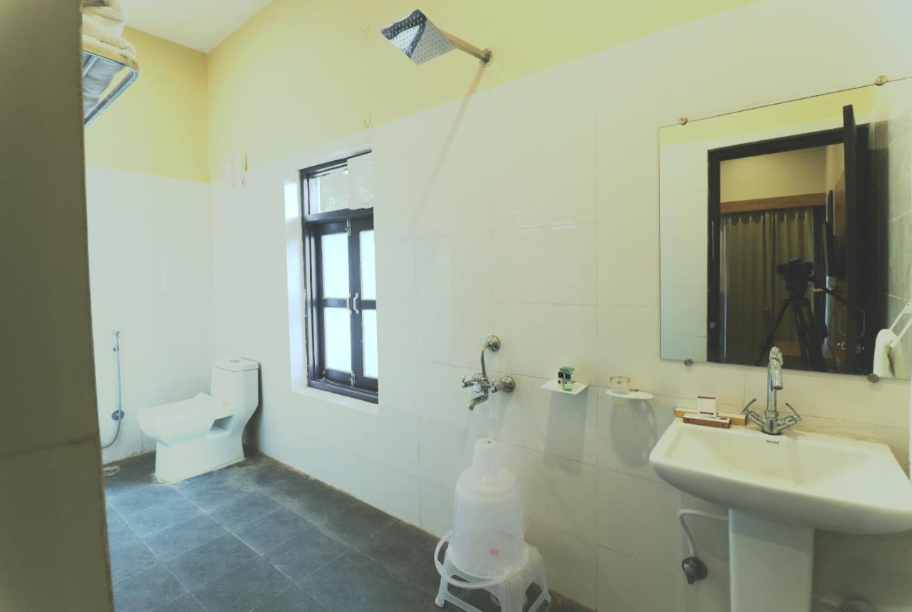 Keshav Resort Udaipur Exterior foto